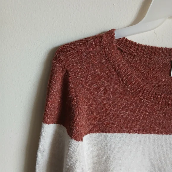 NWT Pinque Top Long Sleeve Color Multi Size Large - Picture 5 of 11